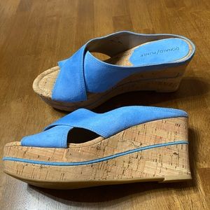 Donald J Pliner blue suede wedge 8 W